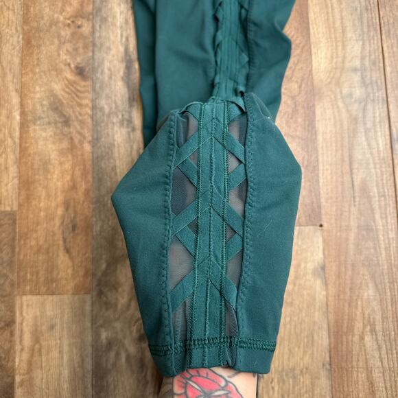 Lululemon High Times Rhythm Pants Women's Size 6 Green Athletic Training‎ 6708 - Picture 6 of 9